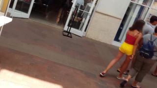 Candid voyeur teen yellow-1