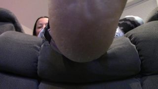 M@nyV1ds - MelanieSweets - Giantess and foot domination fetish-8