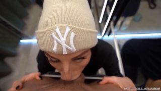 [K2S.CLUB] Alison_Grey - Freundin gibt einen riskanten Blowjob im Einkaufszentrum - FullHD 1080P-3