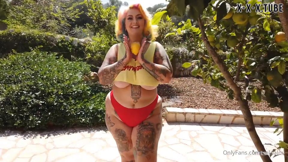  galdalou  Galdalou 2390267827 03 12 2022 Fucking Love The Gorgeous Fuckers At Nothingbutcurves Sharing This Video Buzzing To Get Back To The hardcore