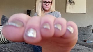 online video 8 female foot fetish emmyfeetandsocks 140220212032135871 your blackm, feet on feet porn-5