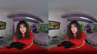 Deepthroat Nikki Slick As Lydia From Beetlejuice Is Ready To Engage In Some Down And Dirty Deeds-3