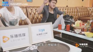 Dong Xiaowan   Cowardly boyfriend abandoned love to survive 1080p F...-1