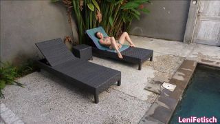 [K2S.CLUB] LeniFetisch - OMG STIEFBRUDER FICKT MICH NICHT - WEIL ES IHM ZU HEISS IST - FullHD 1080P-2