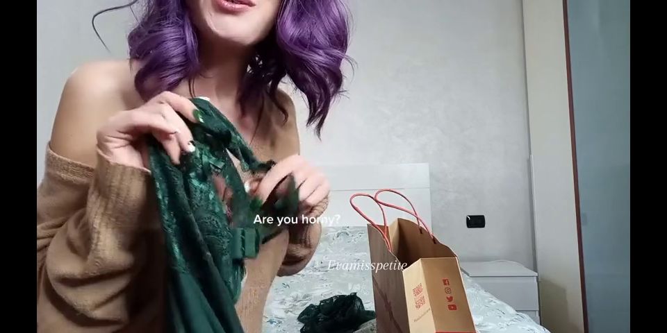 Perfect Body Dirty Christmas i try nNEW PANTIES you gave me and MASTURBATE ME Dialoghi Ita