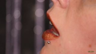 Gamer Girl Roxy - Sperma auf meine metallen lippen - 6x Ladungen 1080P - Amateur-1