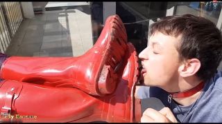 Lady Karame - Hunter säubern im Fast Food Restaurant 720P - Germany-9