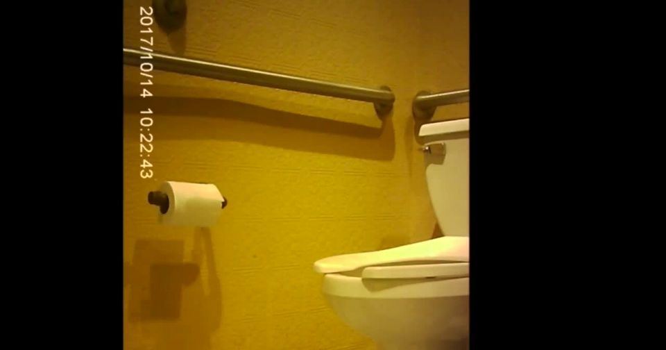  voyeur | Toilet Indoor – College girls toilet 2 | voyeur