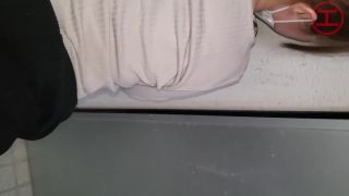 FC2PPV 2777644 【個人】ママ友と優雅に団欒する美人妻を連れ去り、お子さんの勉強中に巨根で、、、レビュー特典 - FC2PPV-2