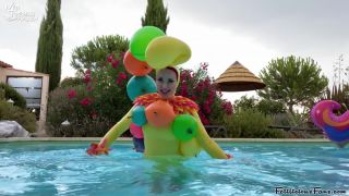 Latex Inflatable Wig At The Pool Quick View Porn - New Se...-7