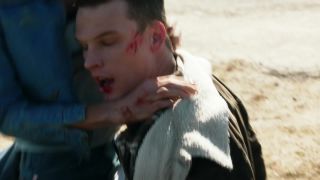 Sohvi Rodriguez, Leila George - Animal Kingdom s04e02-03 (2019) HD 1080p!!!-0