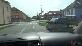 Take van with isabel in an experienced car repairer-5