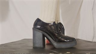 [K2S.CLUB] Mistress Dolores Slave - Demented Schoolgirl Crushing Stomping Shoejob in my and Chunky Patent Brogues - HD 720P-2