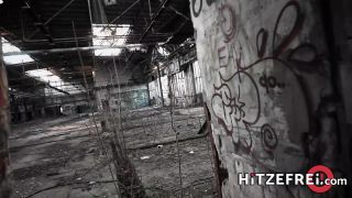 Candy Alexa - Candy Alexa got boned by Andy Star in an abandoned airport hangar! - Hitzefrei (FullHD 2021)-0