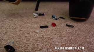 adult video clip 33 Tiny Fetish Fun – Brunette Giant Faye Taylor Crouches Low Down To The Carpet To Investigate Where The Sound Is Coming From, free femdom cams on pov -6