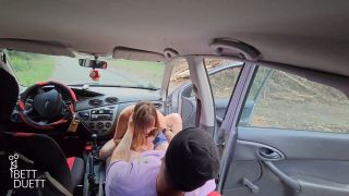 [K2S.CLUB] BettDuett - Pärchenfick im Auto versüßt die Wartezeit - FullHD 1080P-3