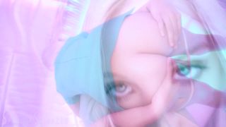 Vera Bliss Unleashes Her Sensual Suck Job Livestream-5