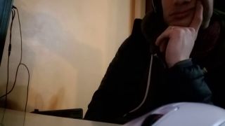 Sfw Симпатичный белый латиноамериканец вуайерист в своей одежде возбуждается в интернете.. :)-4