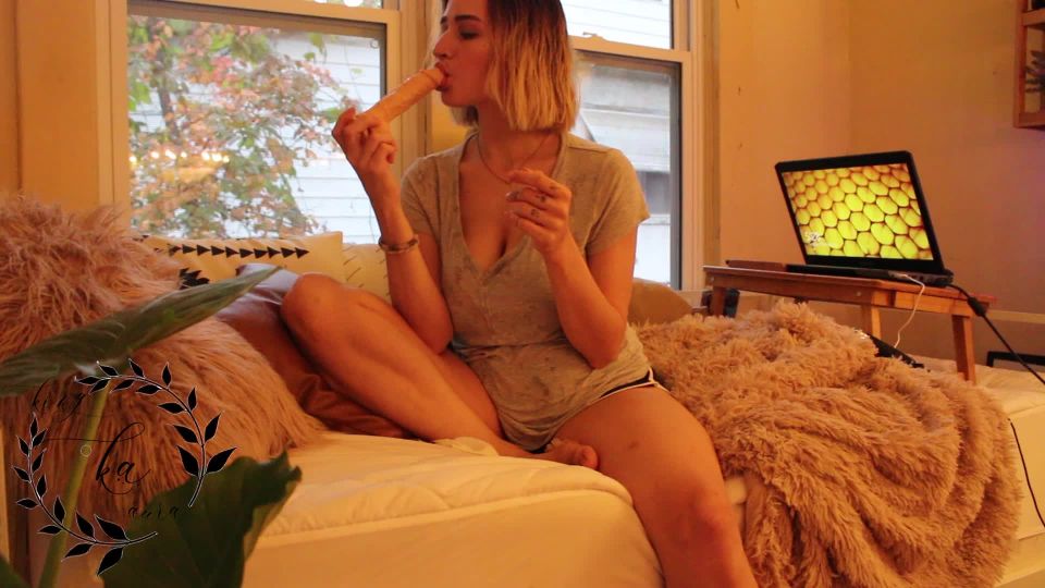 free online video 16 AuroraXOXO – Been A While – Unshaven and Sensitive on toys equestrian fetish