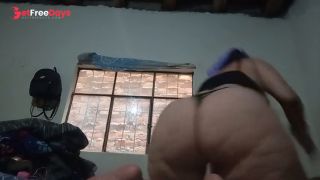 Perla sofia se masturba con sus juguetes sexuales-1