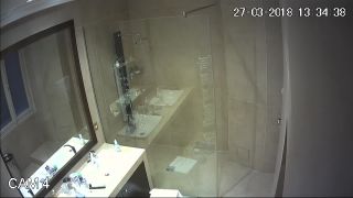 Amateur Hidden Camera 542-4