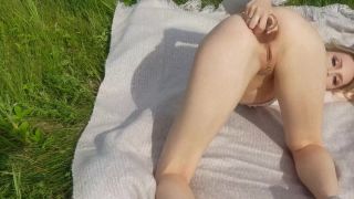 Anal outdoors – Sirena Fox - [Fisting porn videos]-9