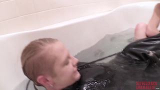 SeriousImagesRUBBER-DUB-DUB-4