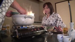 DASD-738 唾液を絡ませ自ら腰を振る。素顔丸出し一泊旅行。「巨乳悦楽イキ狂い！性豪おじさんとの濃密性交編」 田中ねね-6
