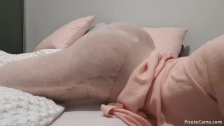 adult video clip 22  webcam | Girl MissAlice 94 in Restless at bedtime again | webcam-0