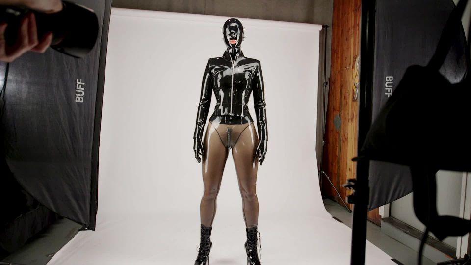 7405 Averies Secret Timelapse