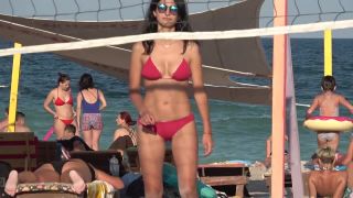 Sublime cameltoe of a beach volleyball player Voyeur!-3