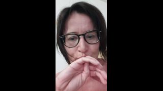 [K2S.CLUB] JulieEroticDress - Stöhnen Und Spritzen in Meinem Keller - HD 720P-9