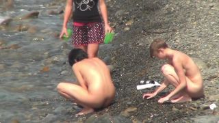 Nudist video  01331-7