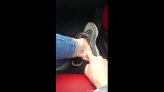 Sloans Paws -  7 - femdom - femdom porn tinder femdom-2