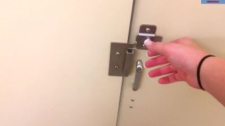 Nikkieliot Mile High Airport Restroom Webcam!-4