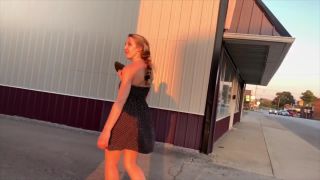 ErikaSwingz - Flashing in the Indiana Streets - Public nudity-8