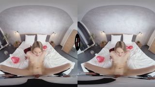 Blonde Porn Best Creampie With Hot Blonde Girl-3