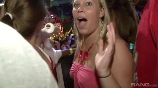 free porn video 22 porno big ass retro Spring Break Partiers Flash Their Tits At A Nightclub, brunette on group sex porn-7