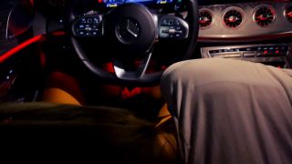 Risky Blowjob Quickie In Crowded Parking With Yoya Grey 1080p-4