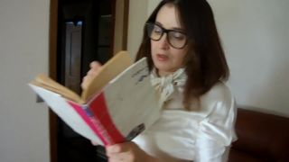 [Amateur] Cumshot on teacher's glasses during home exam!-3