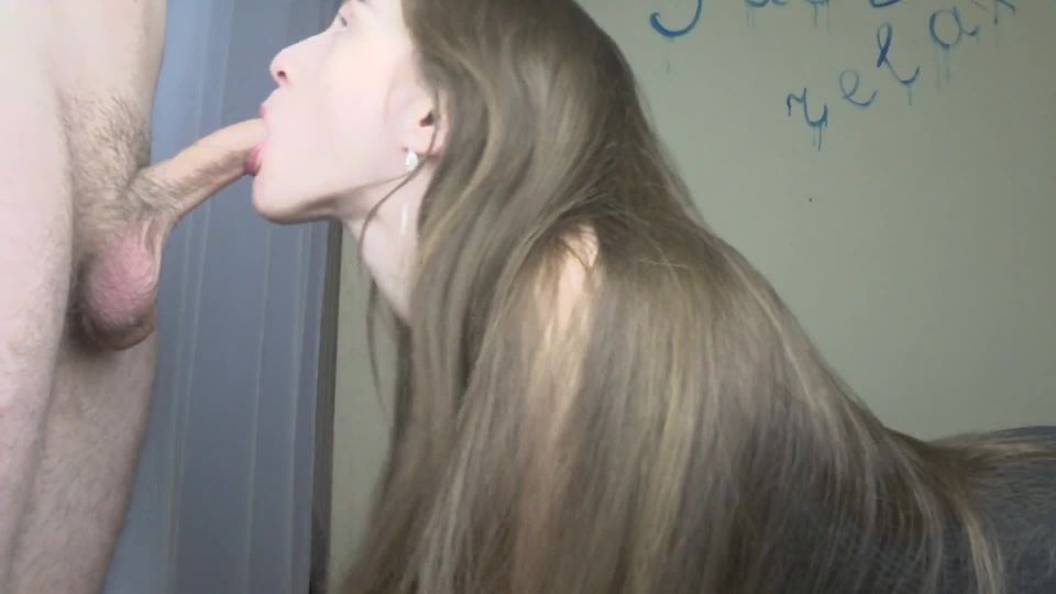 Lovely Sladkislivki Beautiful Student Makes A Deep Blowjob. Guy Fucks ...