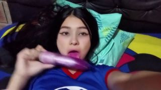 Solo Female I was so desperate to rub my pussy against my pillow-4
