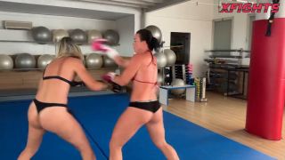 [xfights.to] Female Wrestling Zone - Lara vs Samantha - Mixed styles fight keep2share k2s video-4