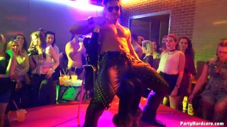 Video Party Hardcore Gone Crazy Vol  40   Part 7 720p HD-6