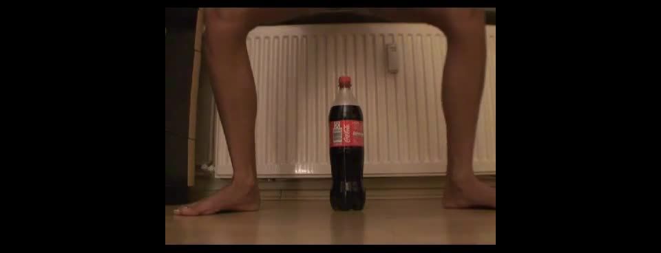 xxx video 12 1.5L cola bottle fuck | bizarre | fetish porn gay smoking fetish