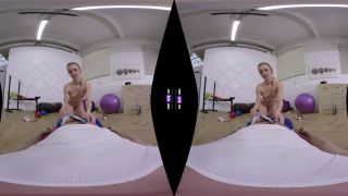 Hot master of sexercises – Alecia Fox (GearVR)(Virtual Reality)-2