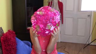 Pt 1 BuddahsPlayground - Inflating Colorful Beach Balls-2