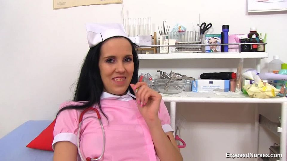 luisa - medical fetish