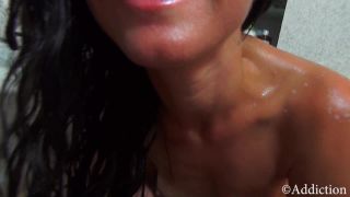 Fucking Mommy in the Bathtub (MILF porn)-3