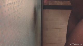 Lady Dee & Luna Corazon's Steamy Wetness in Episode 4-2